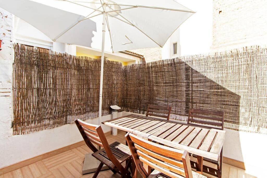 Con Terraza Privada Cerca De La Playa Appartement *